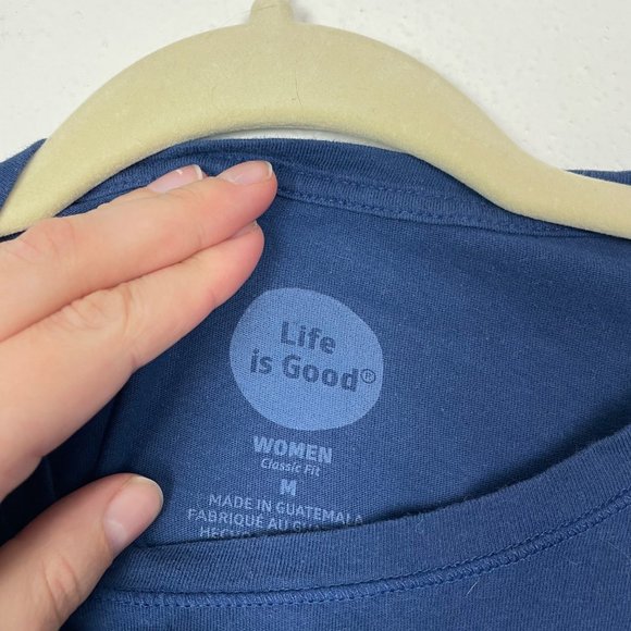 Life is Good Woman's Sz M Classic Fit Crew Neck Navy Blue Sun Sea Sand T Shirt‎ - Picture 5 of 8